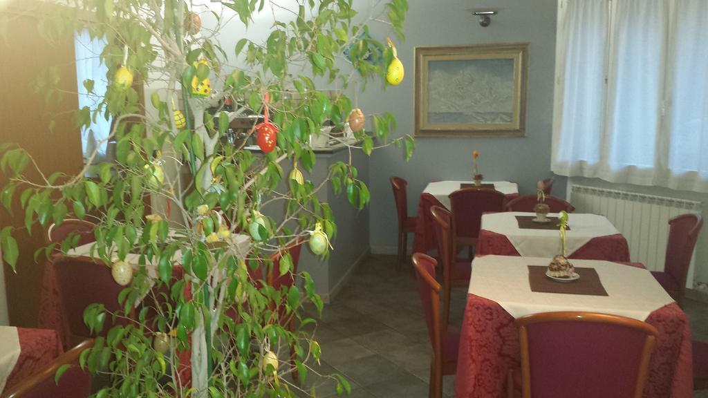 Adelphi Room & Breakfast Ferrara Exterior photo